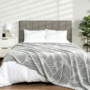 Geometric Jacquard Plush Blanket, Soft Skin-Friendly Home Sofa Blanket, All-Season Nap Blanket, Single/dual Size, Outdoor Picnic Blanket
