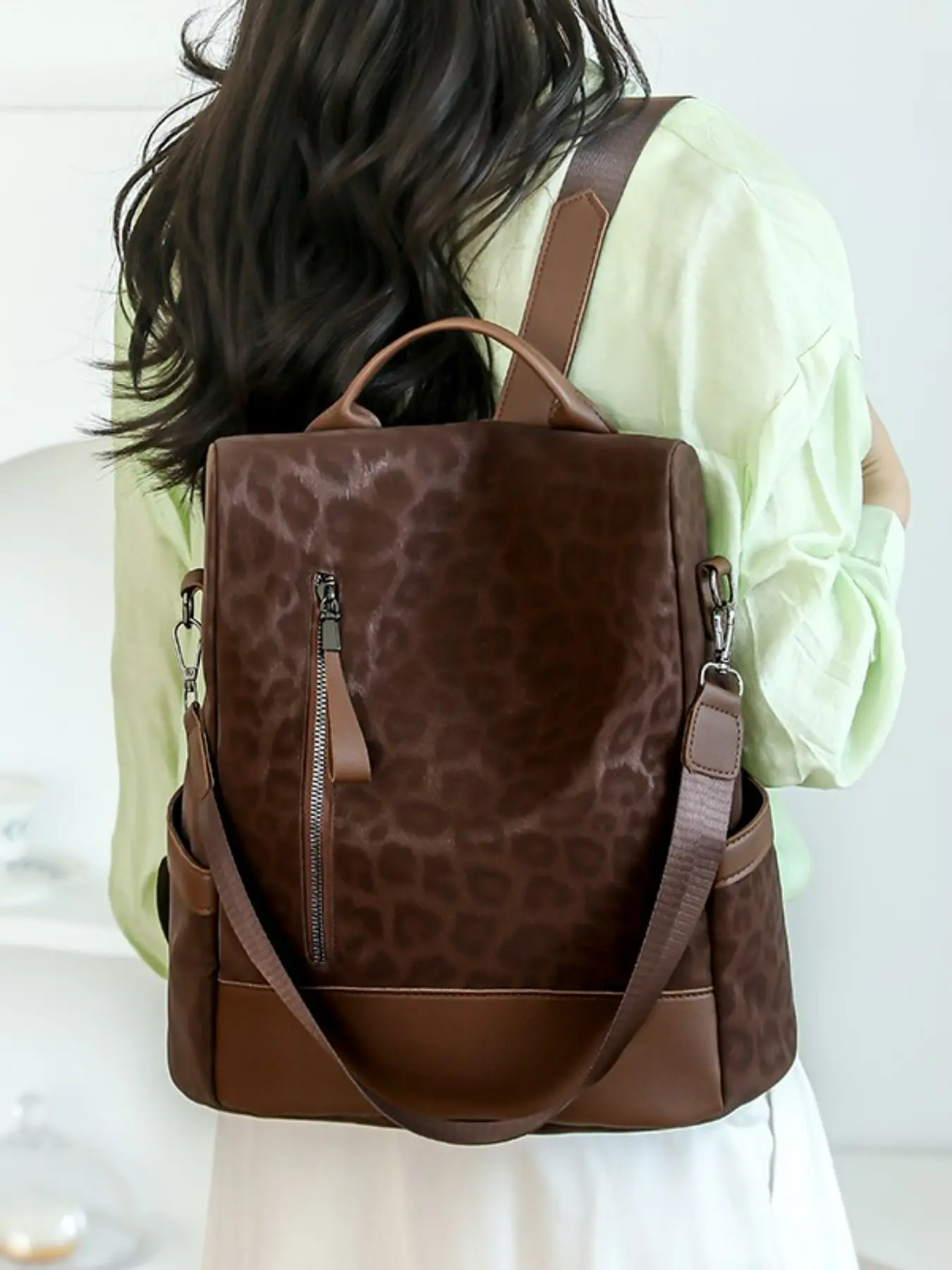 Fashion Leopard Print Backpack, Stylish Solid Color, Unique Trendy Design, Large Capacity, Versatile and Chic, Perfect for Daily Use, Casual Printed Backpack