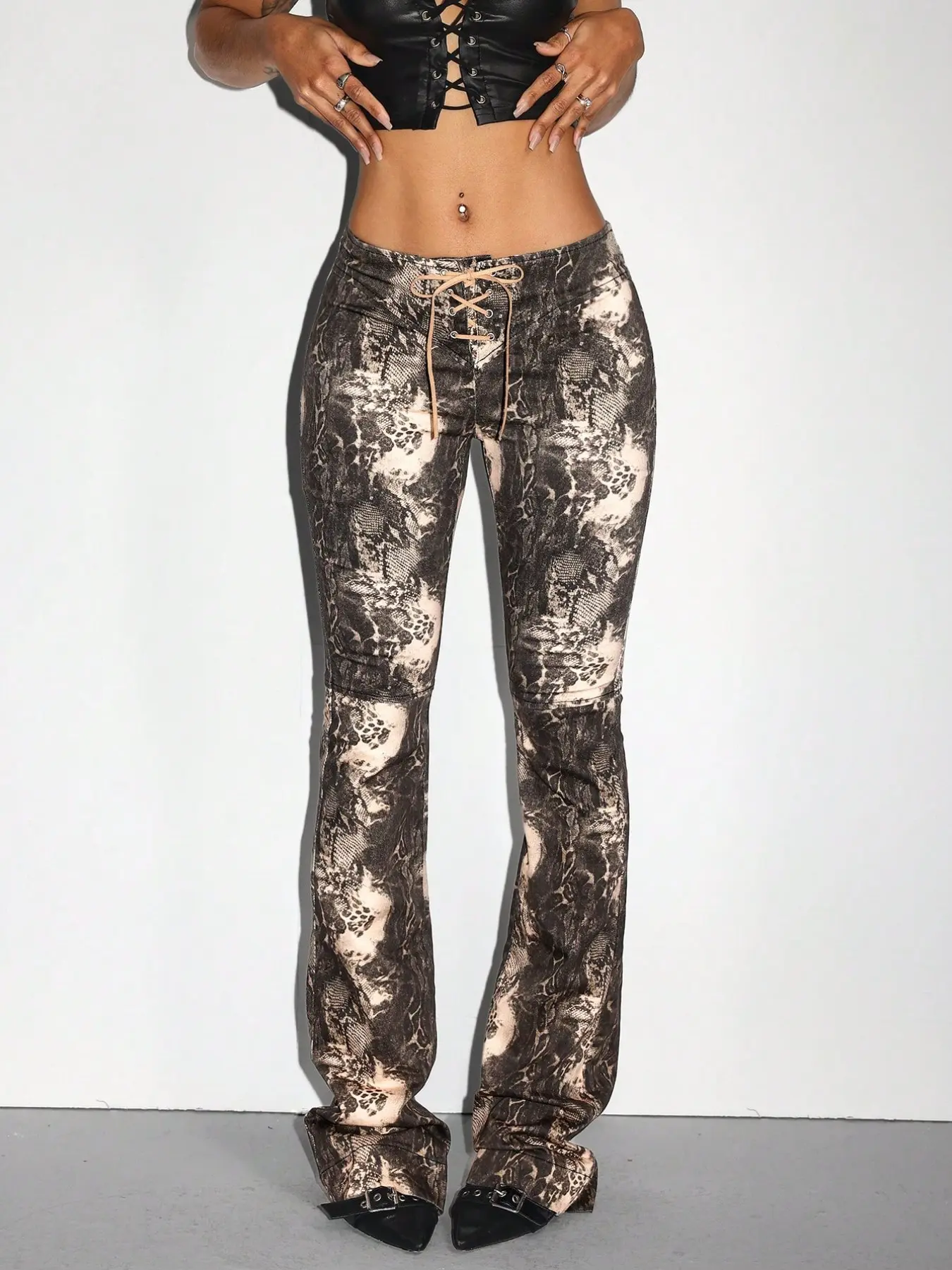 Y2K Snake Print Micro Flare Jeans Pants for Women, Low Waist Tie Front Bell Bottoms, Gothic Dark Fashion, Music Festival, Post-Apocalyptic Style, Aesthetic