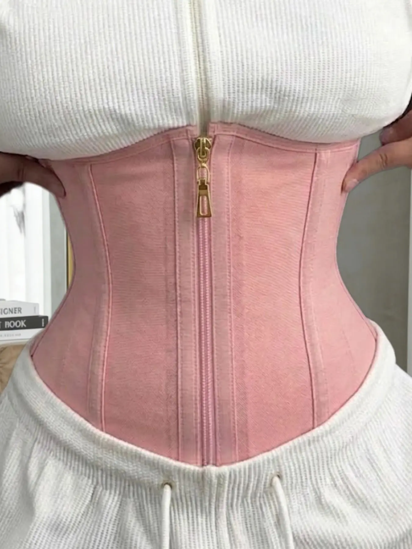 1 Count Women's High Elastic Slim Tummy Control Shapewear Belts, Shaper Clothes, Fajas, Strong Compression Breathable Waist Cincher, Fish Bond Support Shaper Girdle, Mesh Sport Fitness Build Body Waist Trainer, Suitable for Gym & Yoga & Exercise
