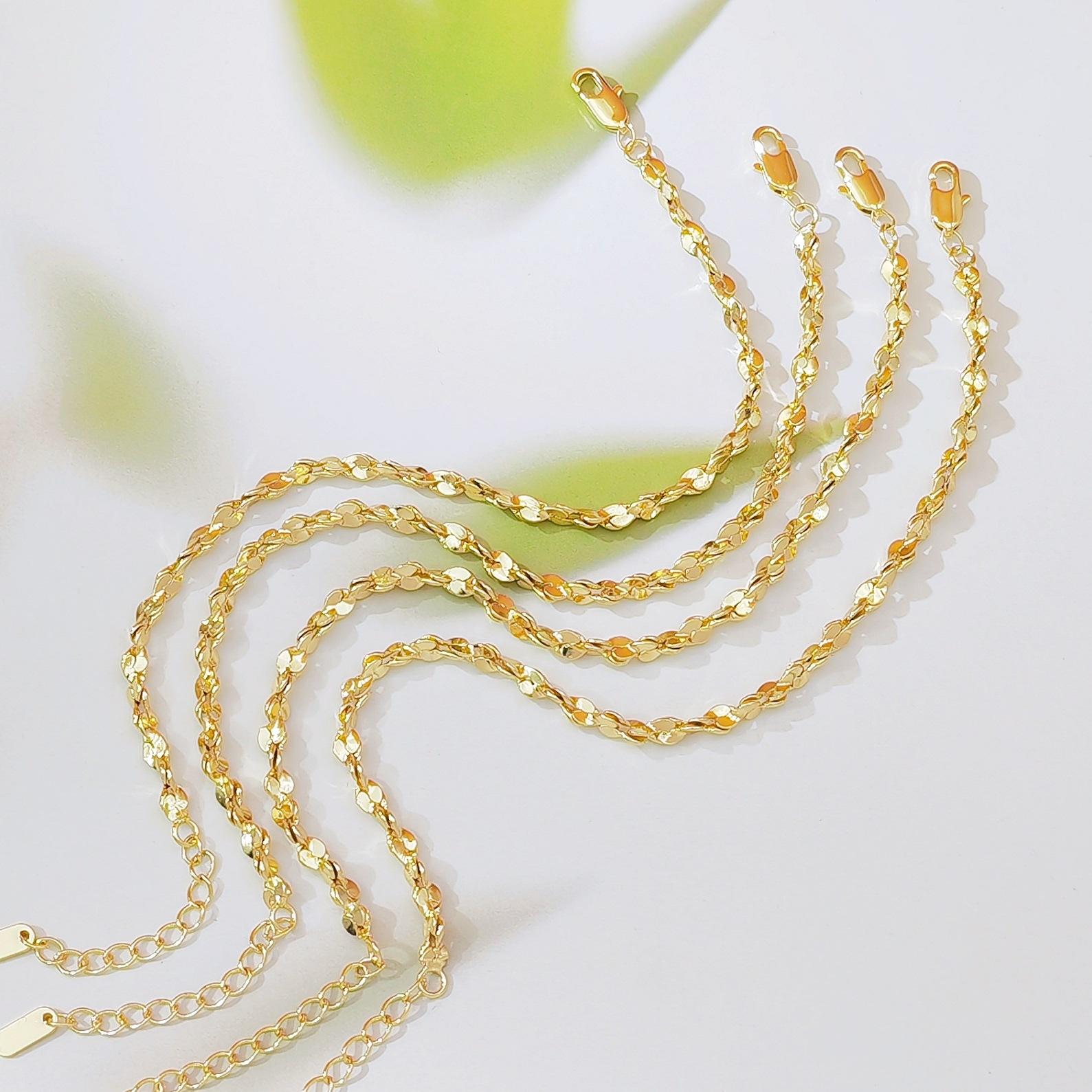 Gold Plated Wavy Link Chain Bracelet, Minimalist Punk Style Brass Bracelet for Women, Simple Edgy Design, Trendy Fashion Jewelry Lightweight & Stackable for Daily Wear, Street Style & Parties