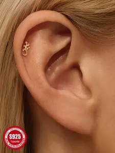 Single Piece 18K Gold Plated S925 Sterling Silver Polished Smooth Crawling Lizard Gecko Animal Threaded Flat Back Cartilage Earring, Hypoallergenic for Sensitive Ears Helix Conch Tragus Piercing Mini Ear Stack Jewelry for Date Party Gift for Her