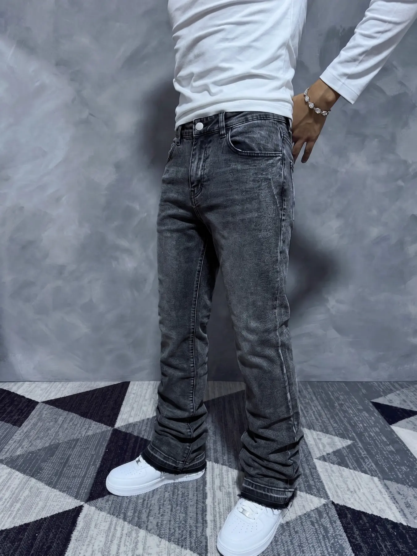 Men's Vintage Washed Micro Flare Jeans, Slim Stretch Raw Frayed Hem, Stacked Bootcut Denim Jeans, Y2K Streetwear Trousers