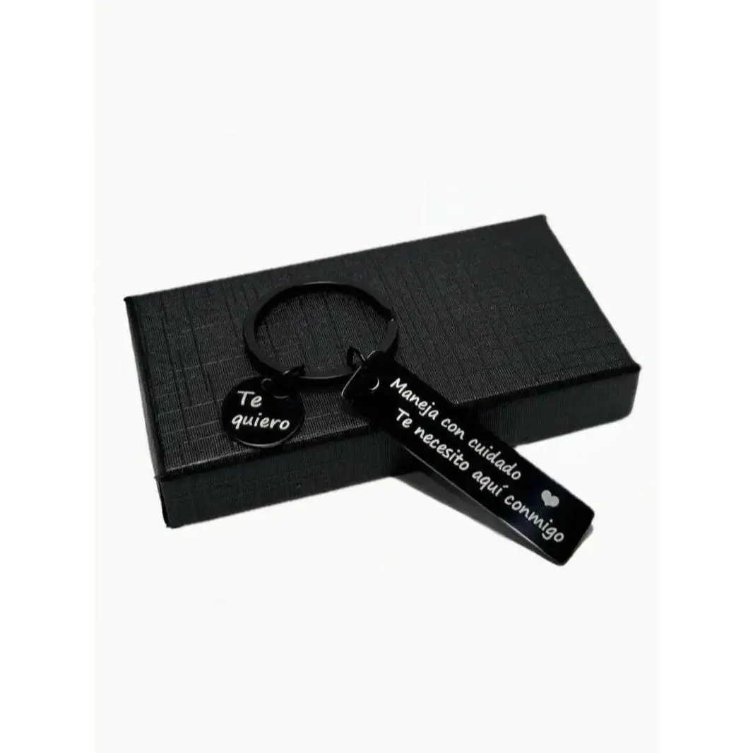 Drive Safe Keychain Gift Set, Spanish Style Letter Pattern Keyring, Perfect Birthday & Father's Day Present for Boyfriend
