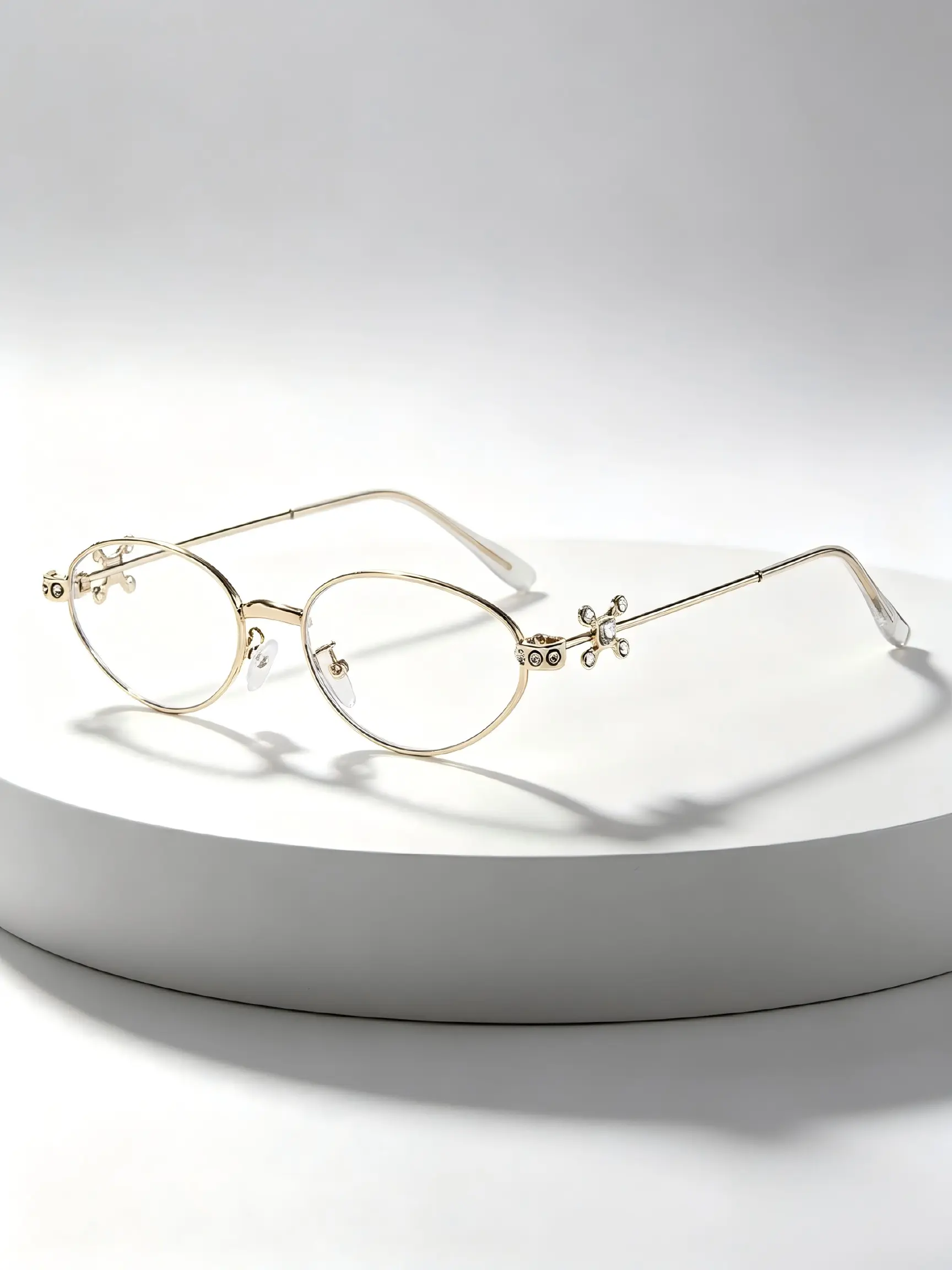 Fashionable Classic Rhinestone Oval Glasses for Women, Trendy New Style Eyewear, Versatile Streetwear Accessory, Elegant Plain Design, Metal Frames