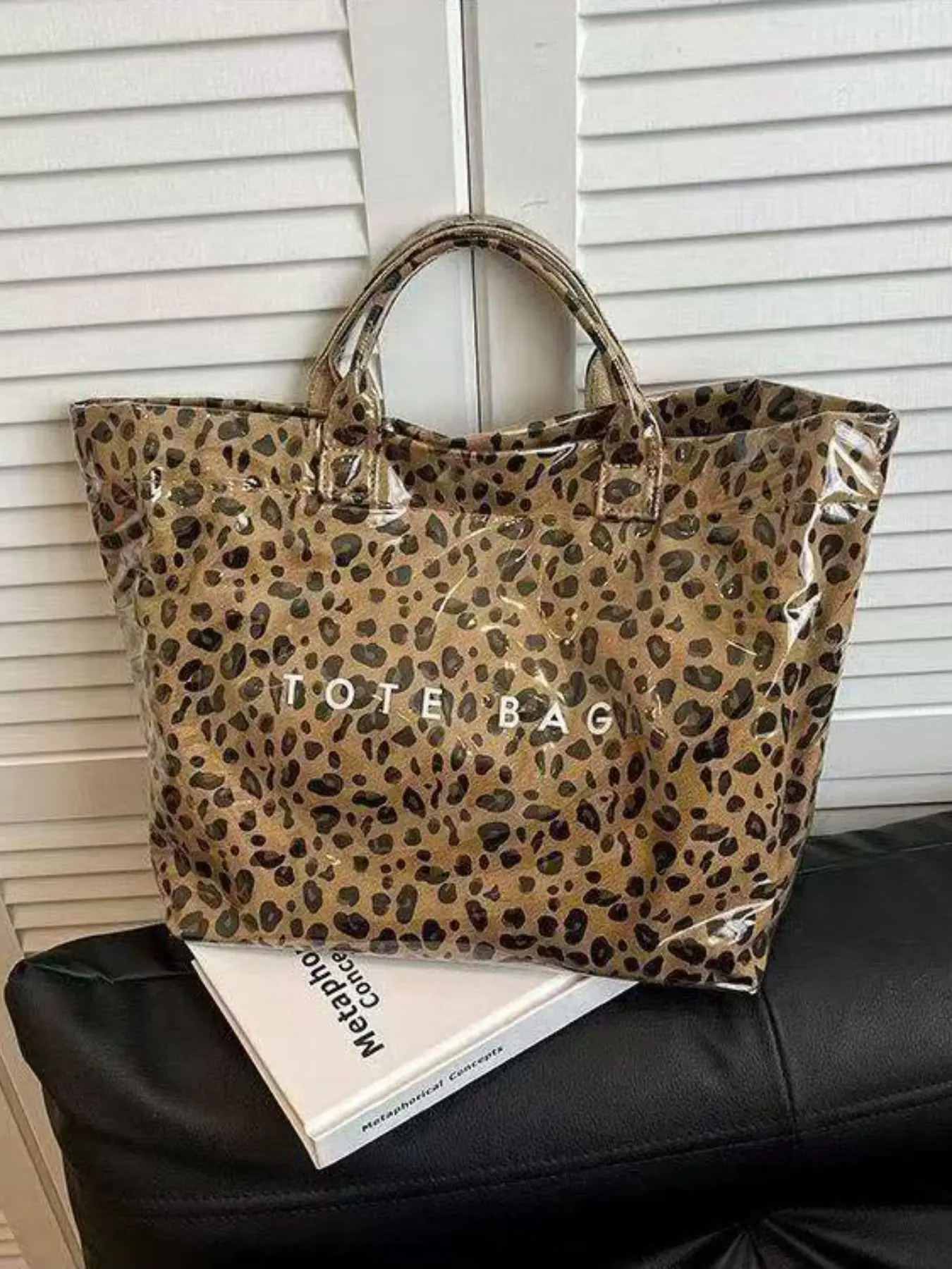 Large Capacity Tote Bag for Women, Casual Leopard Print Handbag, Versatile Daily Commute Bag, Fashionable Shopping Tote, Reusable Grocery Bag, PVC Tote Bag