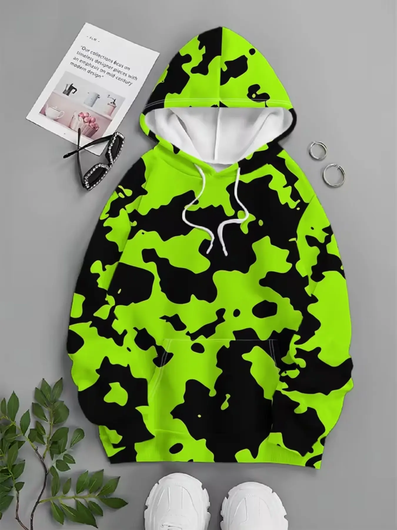 Men's Polyester Hoodie with 3D Print, Drawstring Hood, Front Pocket, Elastic Fit, All Seasons, Blue