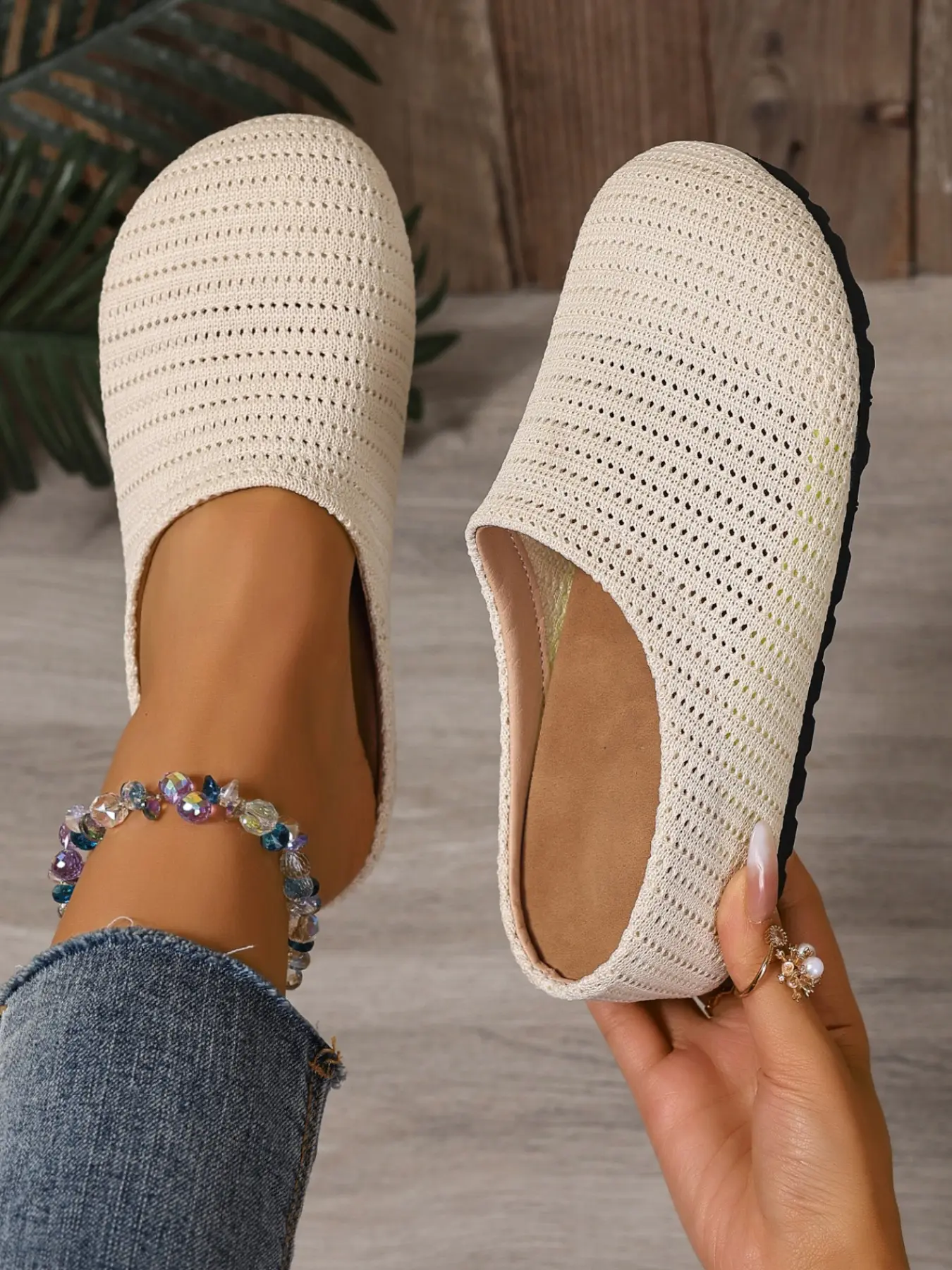 2026 Retro Hollow Out Knit Mesh Flat Mules, Round Toe Slip-On Slippers, Breathable Plain Design, Comfortable Daily Wear Women's Shoes