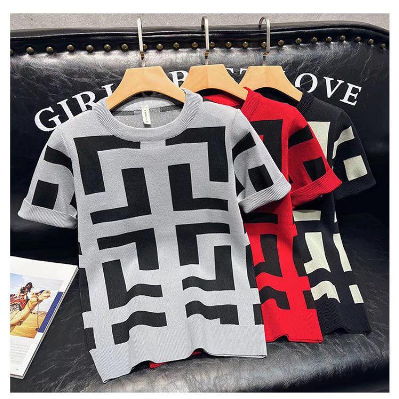 Streetz Spring Autumn Men's Slim Fit Geometric Base Layer T-shirt Casual Trendy Short Sleeves Knit Top Summer Wear T-shirt For Men Streetwear Stylish