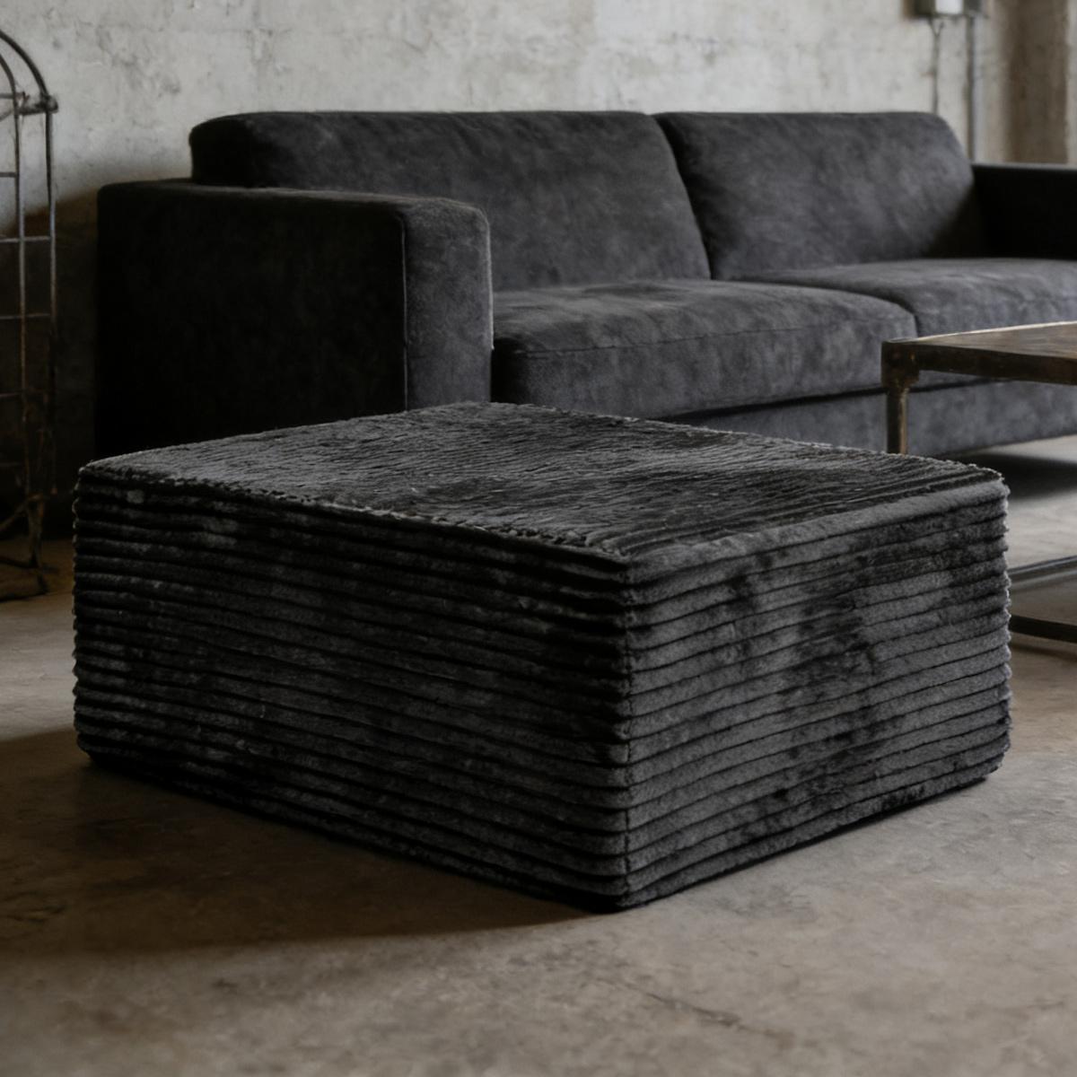 Luxury corduroy boneless sofa with matching ottoman. This footstool is suitable for living rooms, bedrooms and apartments. coffee table It requires no assembly and is made of comfortable flannel fabric. Luxury corduroy boneless sofa with matching ottoman. This footstool is suitable for living rooms, bedrooms and apartments. coffee table It requires no assembly and is made of comfortable flannel fabric.