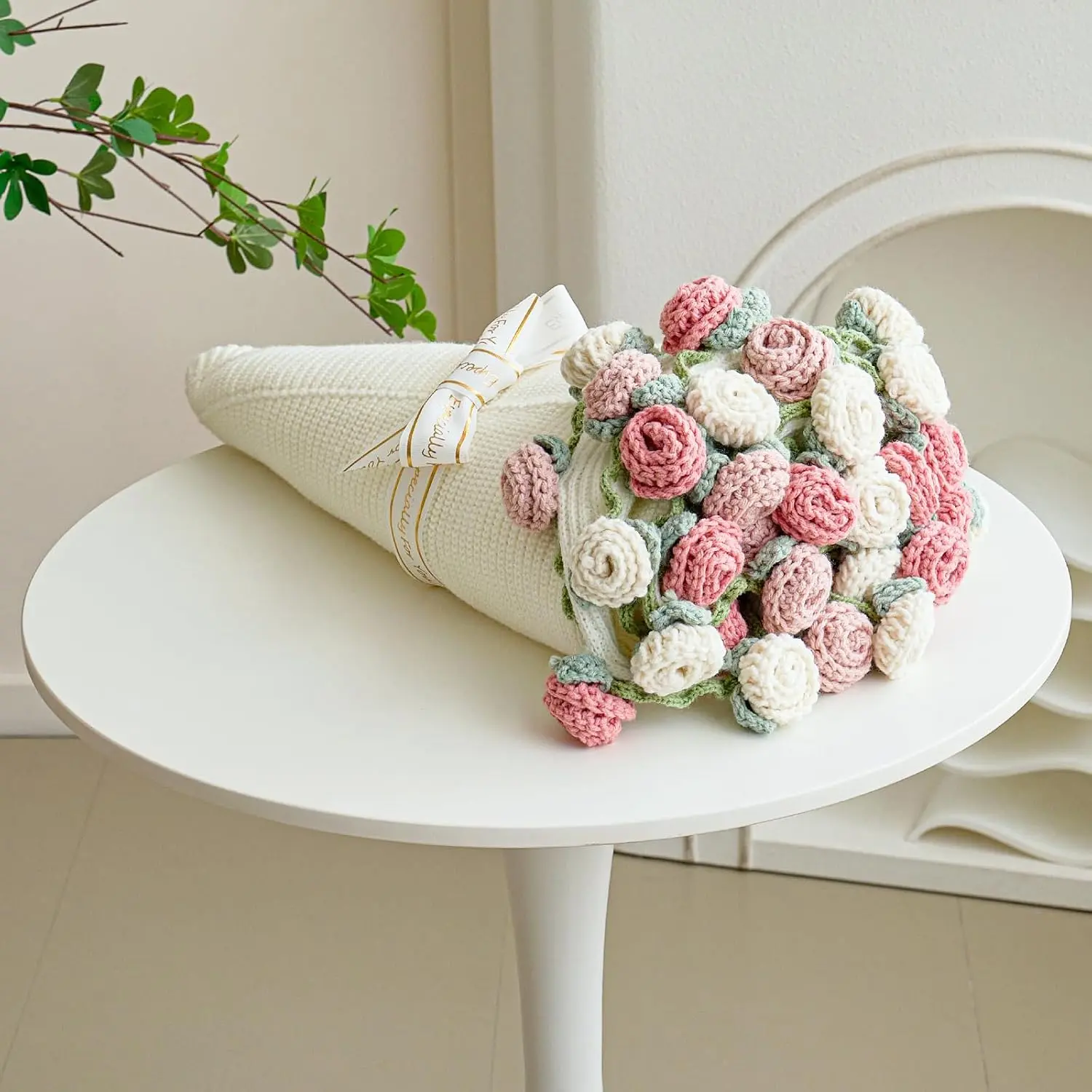Crochet Flower Bouquet Throw Blanket,  Knitted Blanket with Rose , Cute Romantic  for Her Girlfriend Mom Mother’s Day Valentine Wedding Anniversary Birthday (Without Packaging Bag)