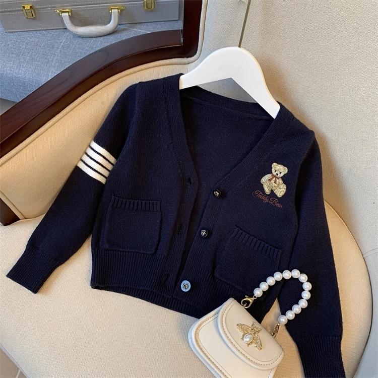 NewA Spring And Autumn Style JK Uniform Set for Girls, Featuring a Dress Suitable for Young Children, Perfect for Outings, Without a Bag