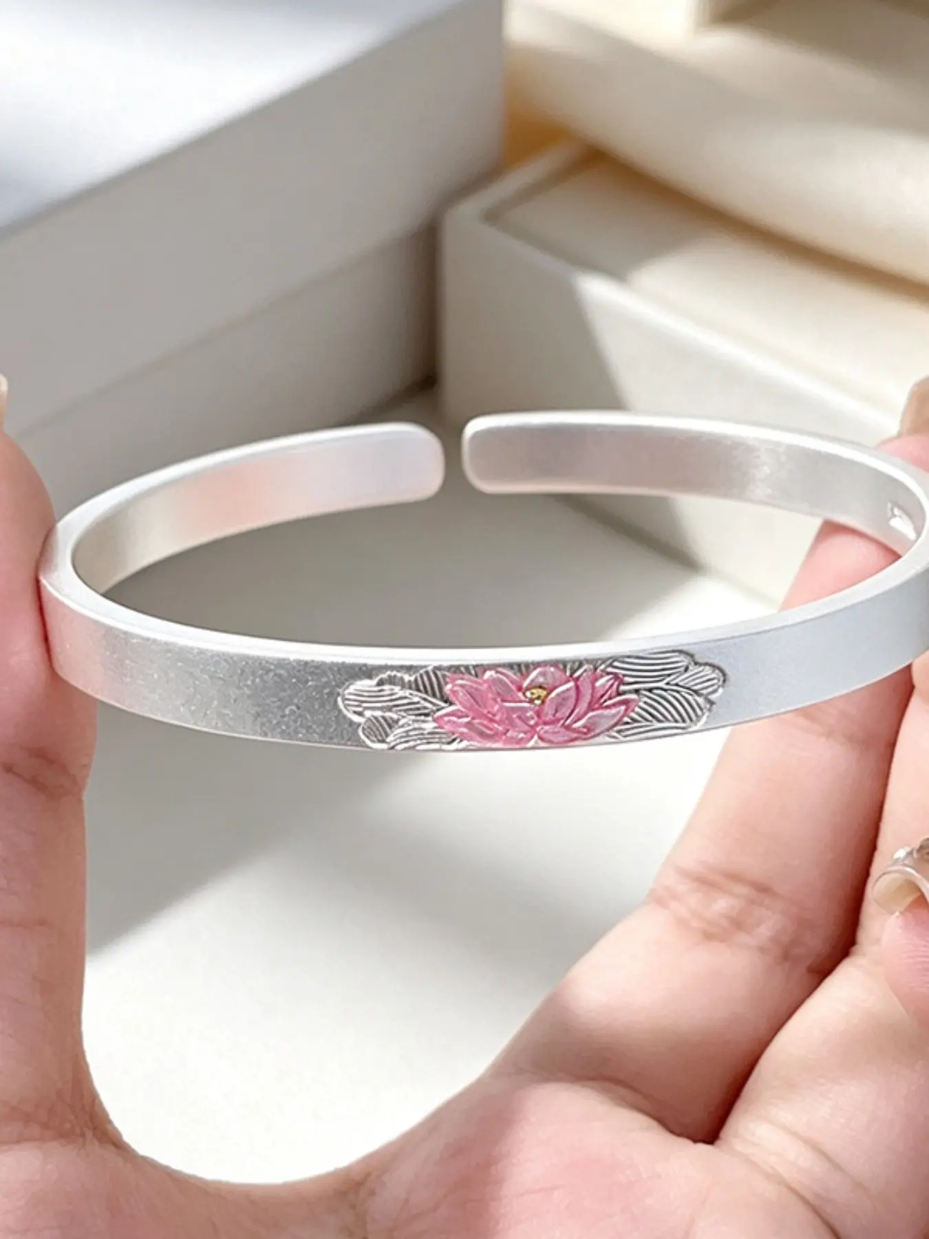 Women's Enamel Colorful Lotus Bracelet, New Chinese Style Elegant Silver Color Antique Matte Lotus Bangle, Fashion Hand Ring