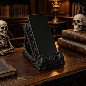 Gothic Skull Phone Stand, Dark Theme Desk Decor, Creative Phone Holder, Perfect for Office/desktop Decoration, Unique Stylish Accessory