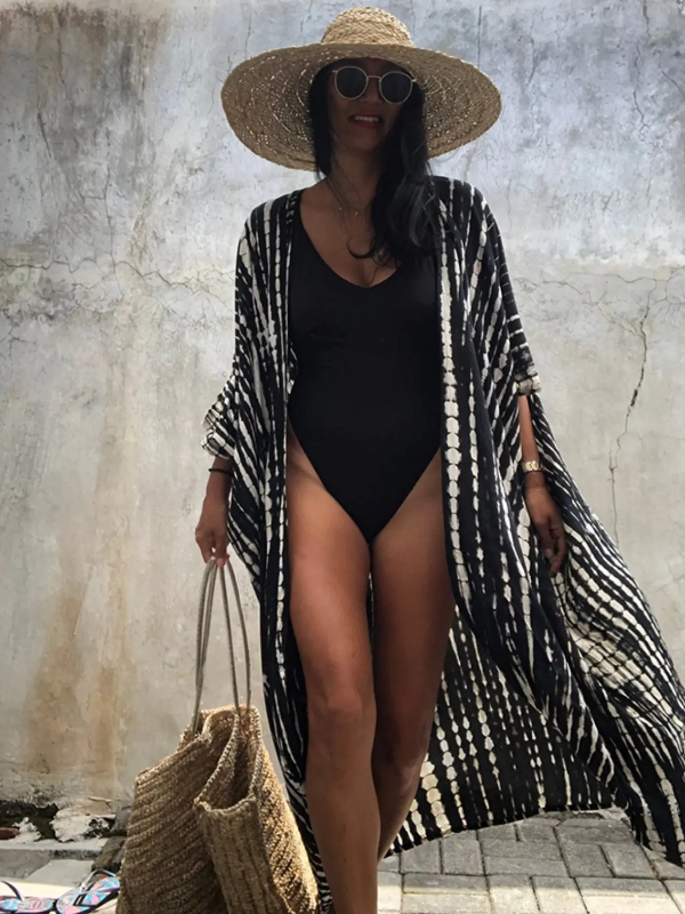 New Women's Vacation Style Loose Fit Plus Size Beach Coat Bikini Cover-Up Swimwear Cover Up Swimsuit Outerwear Female Shawl Cardigan