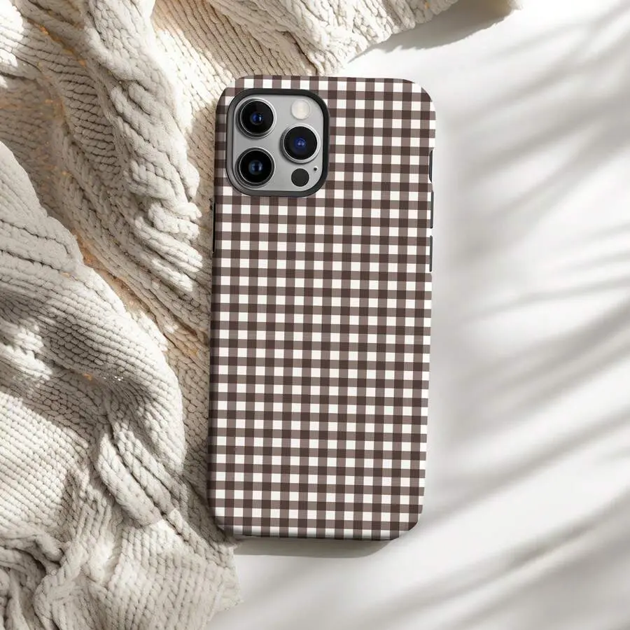 Cute Plaid Element Fashion Cute Plaid Pattern Fashion Plaid Patchwork Phone Case, Cute Concentrated Coffee Brown Autumn Phone Case, for IPhone 17, 16 Pro Max, 15 Pro, 14 Plus, 13 Pro Max, 12 And 11 Gift Anniversary Spring for iPhone 17 ProMax Case