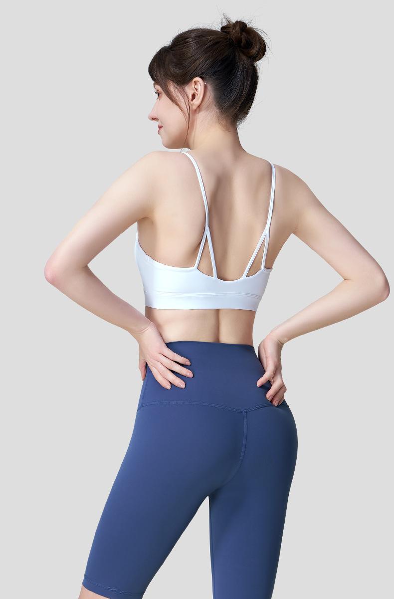 Beuty back Sports Bra Thin-StrapOuterwear-Style Yoga & Pilates Fitness Top for Women