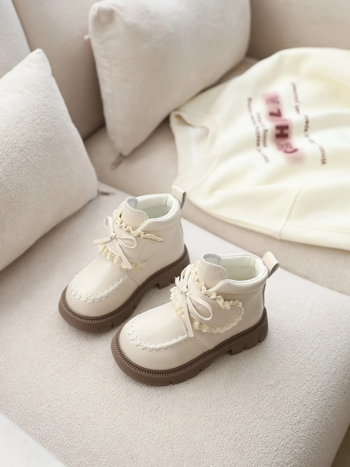 New Fashion Boots, Short Anti-Slip Outdoor Girls' Boots, Riding Boots, Street and School Style Boys' Boots, Non Slip Boots