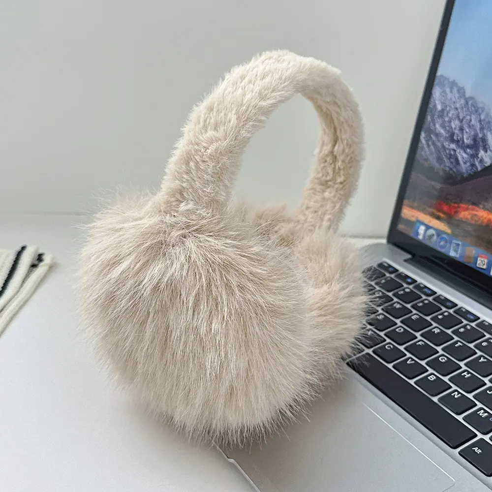 Fox fur beige