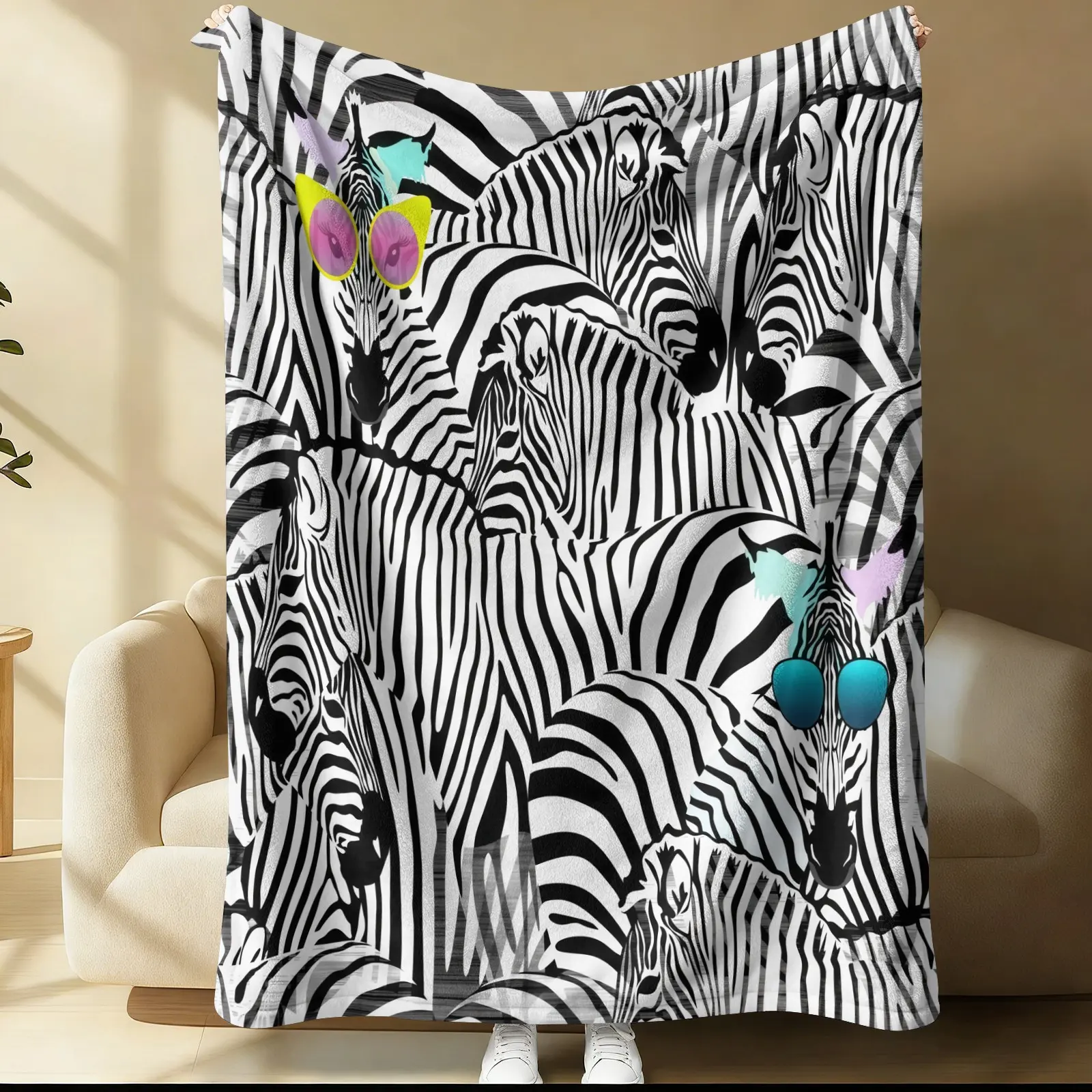 Zebra Pattern Blanket, 1 Soft, Warm And Lightweight Single-Sided Printed Plush Blanket, Suitable For Bed, Sofa, Car, Room Decoration