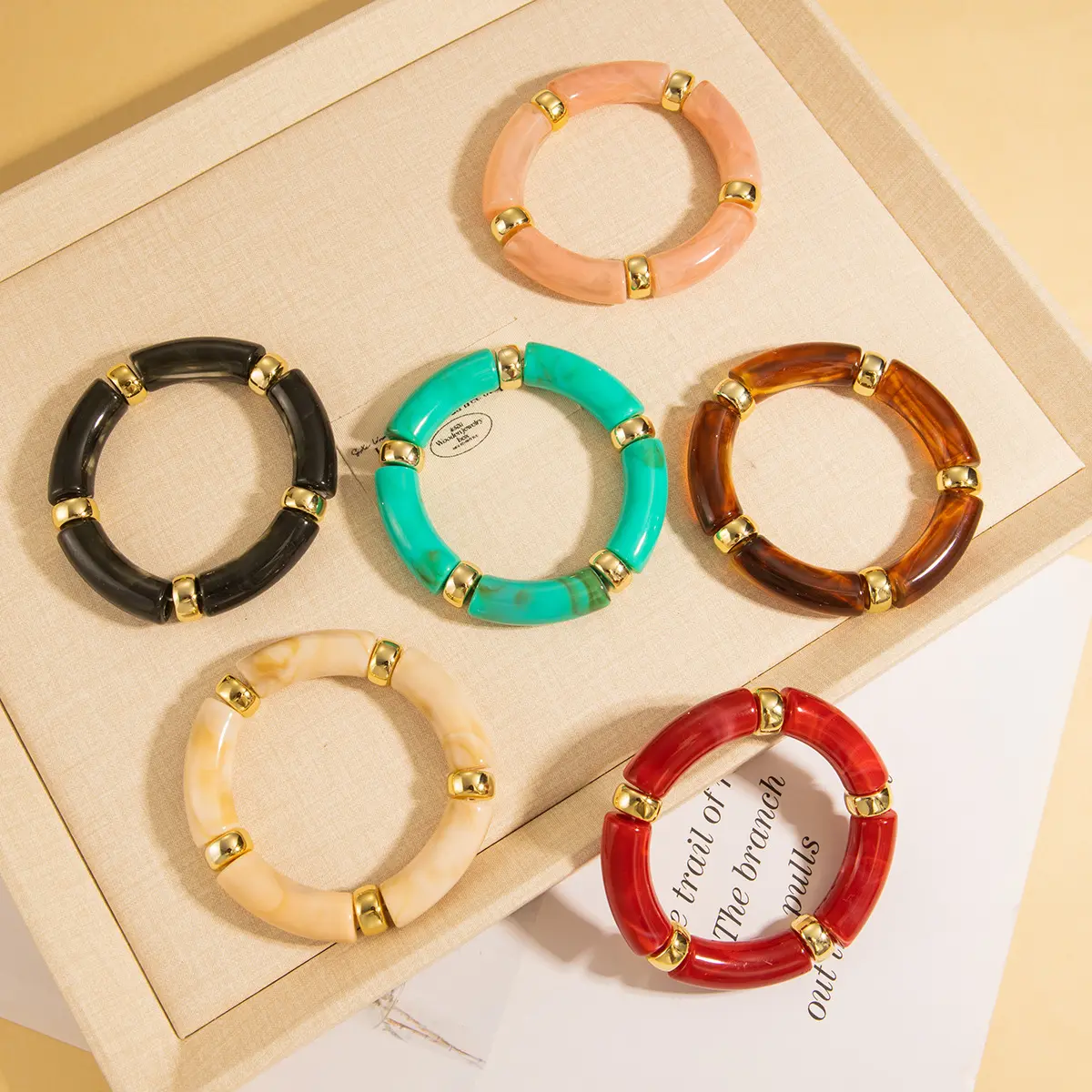 Popular All-match Elastic Beaded Bracelets, Pearlescent Beads Mixed Acrylic Curved Tube Cuff Bangles, Stackable Trendy Hand Jewelry for Daily Outfits
