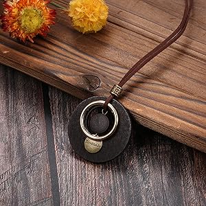 Adjustable 6Pcs Long Pendant Necklaces for Women Boho Vintage Wood Fall Sweater Necklaces Set Statement Feather Dragonfly Peace Sign Y Necklace Hippie Handmade Fashion Jewelry Accessories