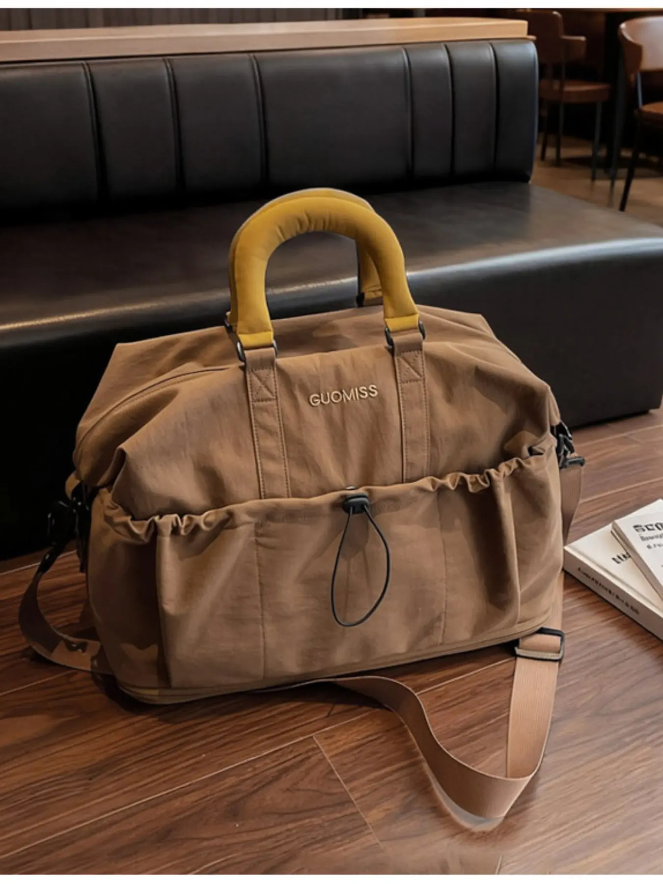 High-Quality Large Capacity Backpack for Women, Waterproof and Durable, Ideal for Travel, Sports, Work, and More, Expandable and Dry-Wet Separation
