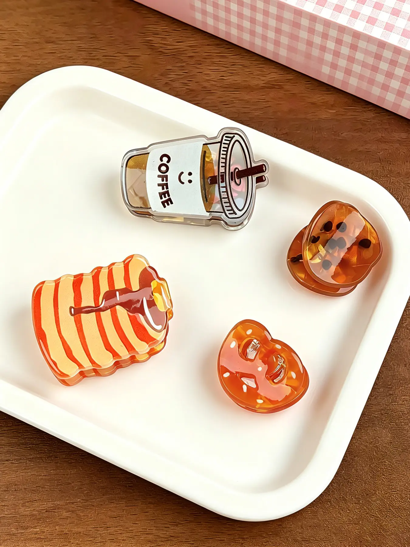 4pcs Cute Cartoon Hair Clips, Fun Bread Cookie Coffee Muffin Design, Side Bangs Fringe Holder, Creative Shark Claw Clip for Styling
