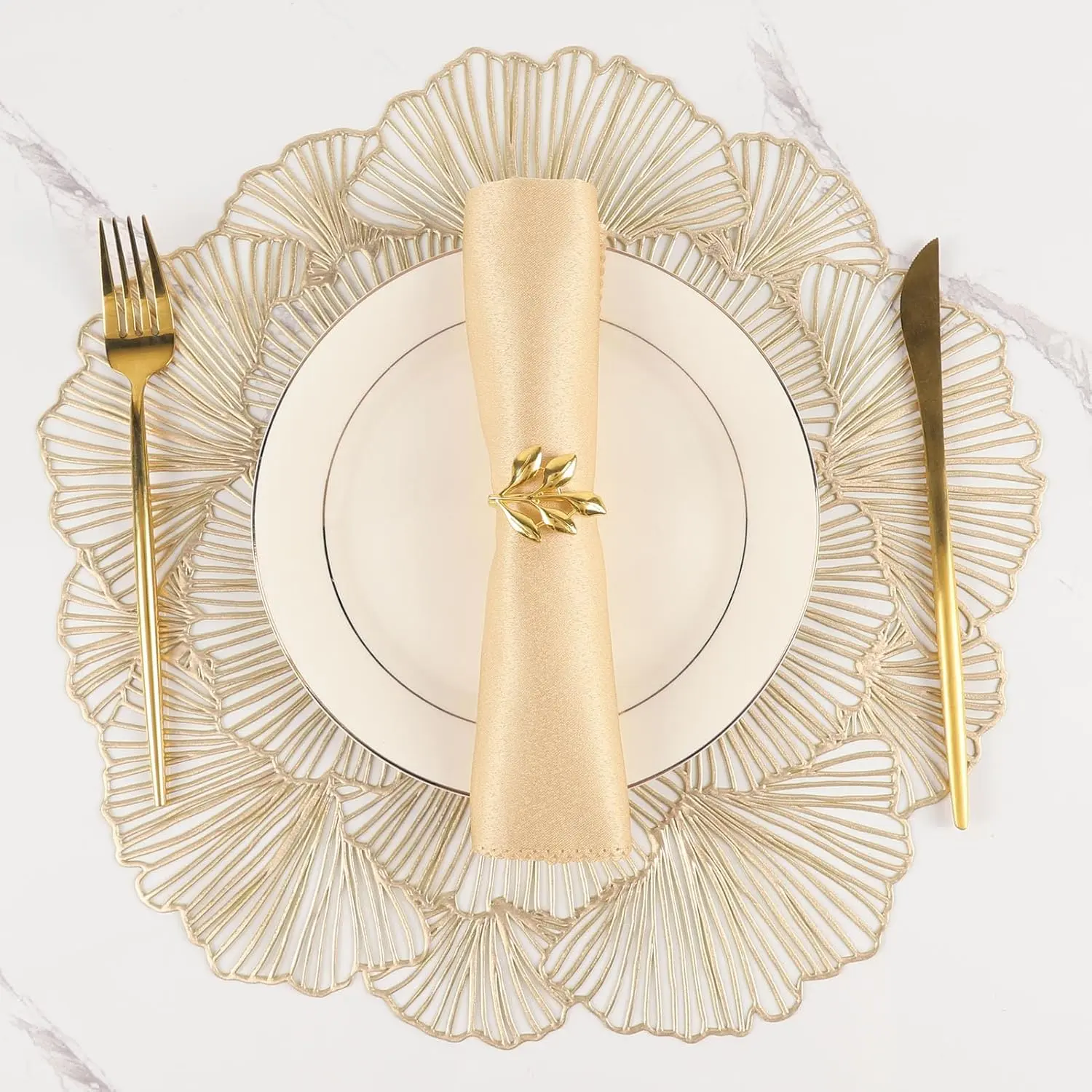 Round Placemats Pressed Vinyl Metallic Flower Place Mats Set of 6| 15 Inch Round Heat Resistant Dining Table Mats Gold Placemat for Wedding Decorations, Washable, Non-slip