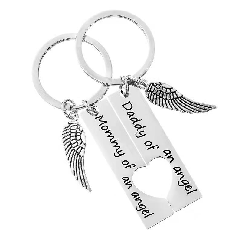 2026 Angel Wings Memorial Keychain Set-“Mommy of an Angel & Daddy of an Angel” Matching Remembrance Keychains, Sympathy Gift for Bereaved Parents