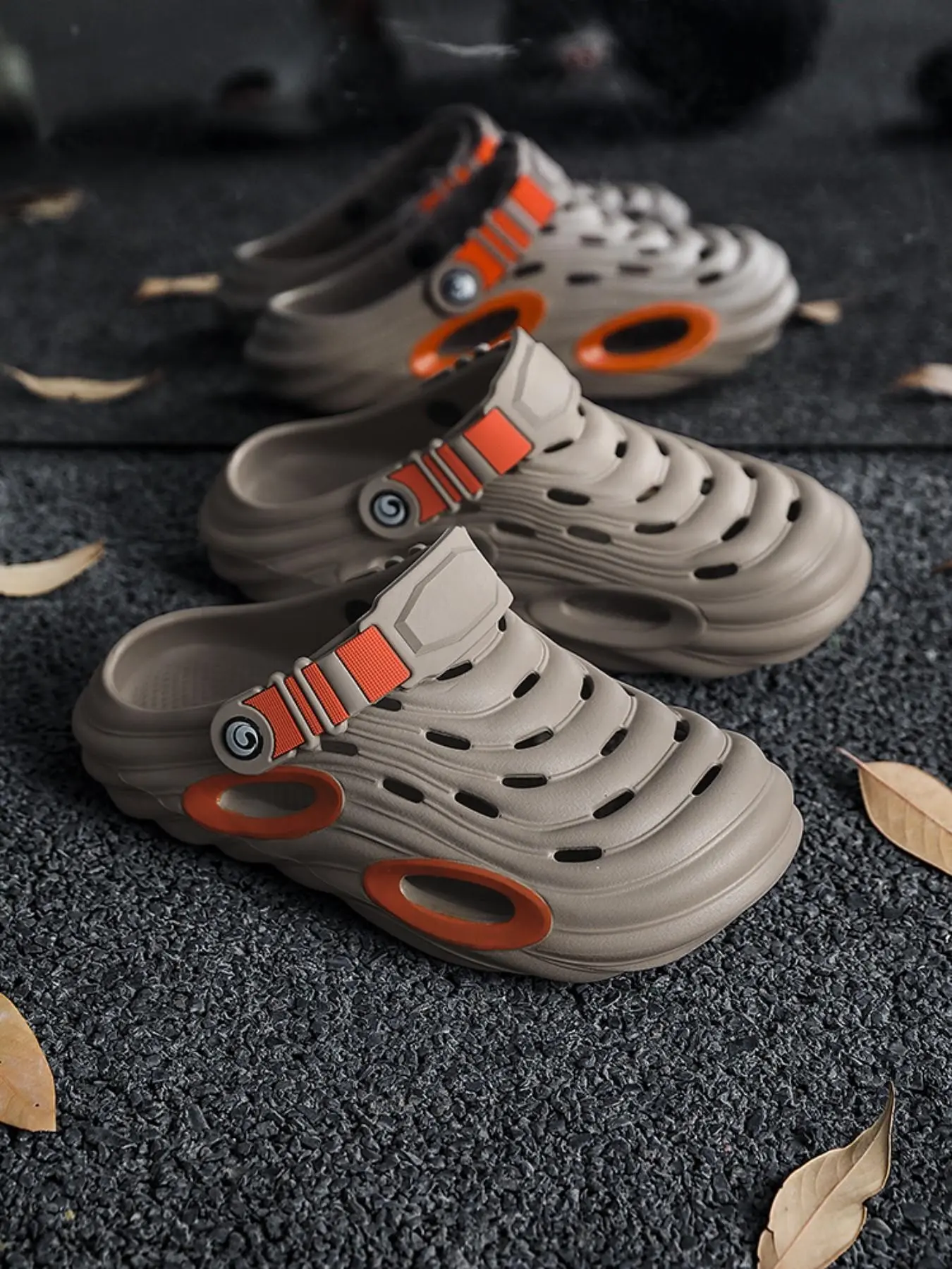 Men's Summer Sandals, Durable Anti-Slip Waterproof Flip Flops, Trendy Beach Shoes, Versatile Footwear for Men, Comfortable and Stylish