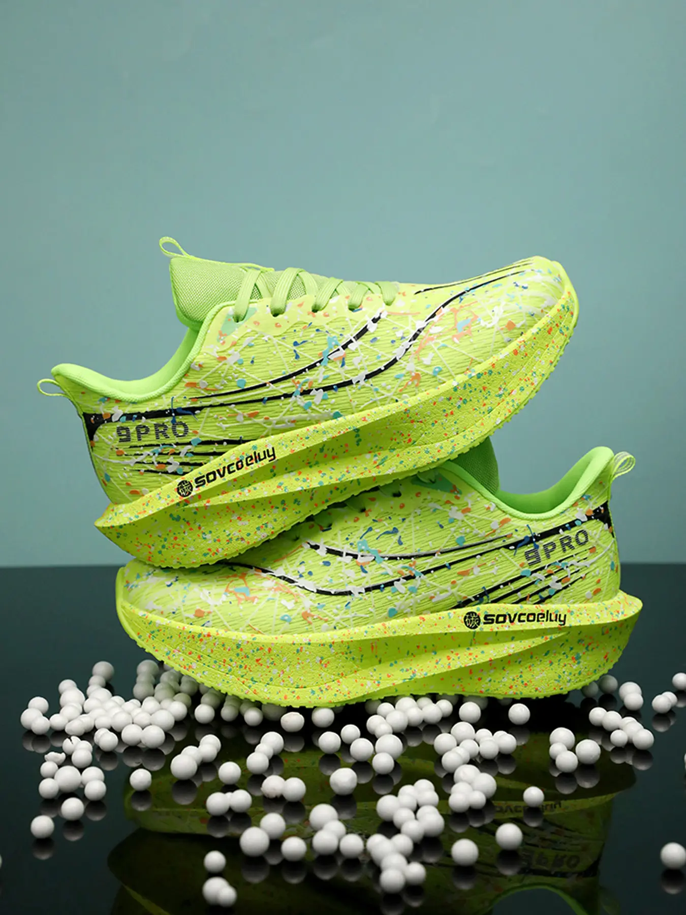 Spring New Couple Breathable Running Shoes, Women's Thick Sole Height-Boosting Casual Shoes, Men's Outdoor Anti-Slip Running Shoes