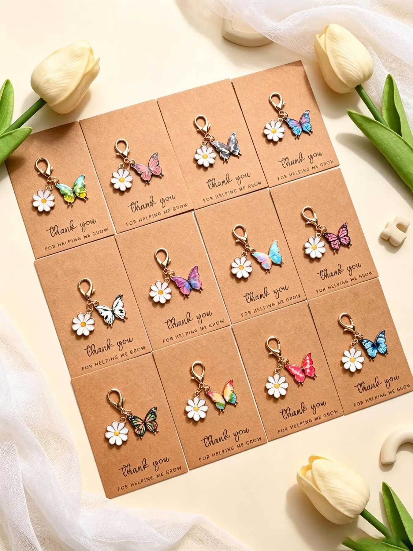 12pcs Butterfly and Daisy Keychains, Mini Blue Butterfly and White Daisy, Inspirational Gift Cards with "Positive Butterfly" Encouragement, Ideal for Party, Self-Motivation, Friends and Family, Daily Key and Bag Decoration
