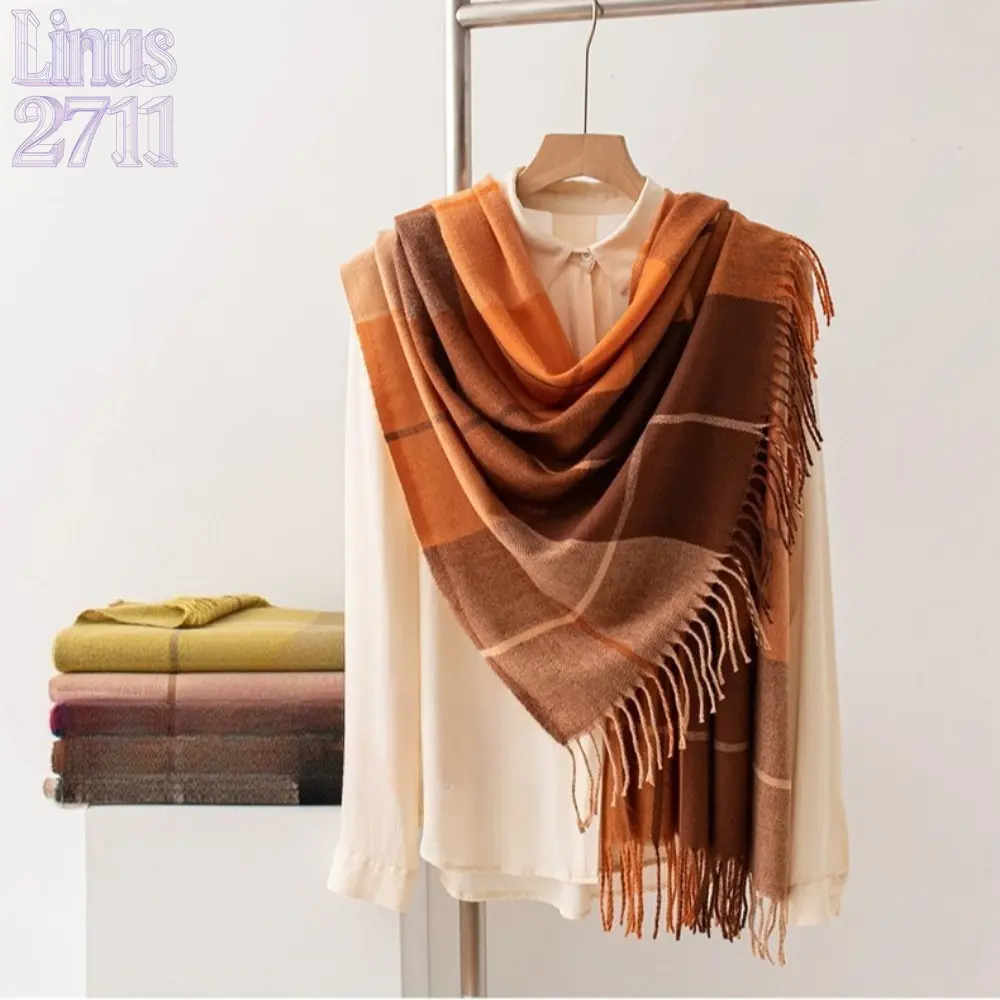 British Style Plaid Tassel Scarf, Women Autumn Winter Warm Checkered Shawl, Soft Large Grid Neck Wrap, Fashion Versatile Cold Resistant Neck Scarf, Classic Vintage Pattern Shawl, Ladies Outdoor Travel Daily Outfit Accessory, Gift Option for Girls