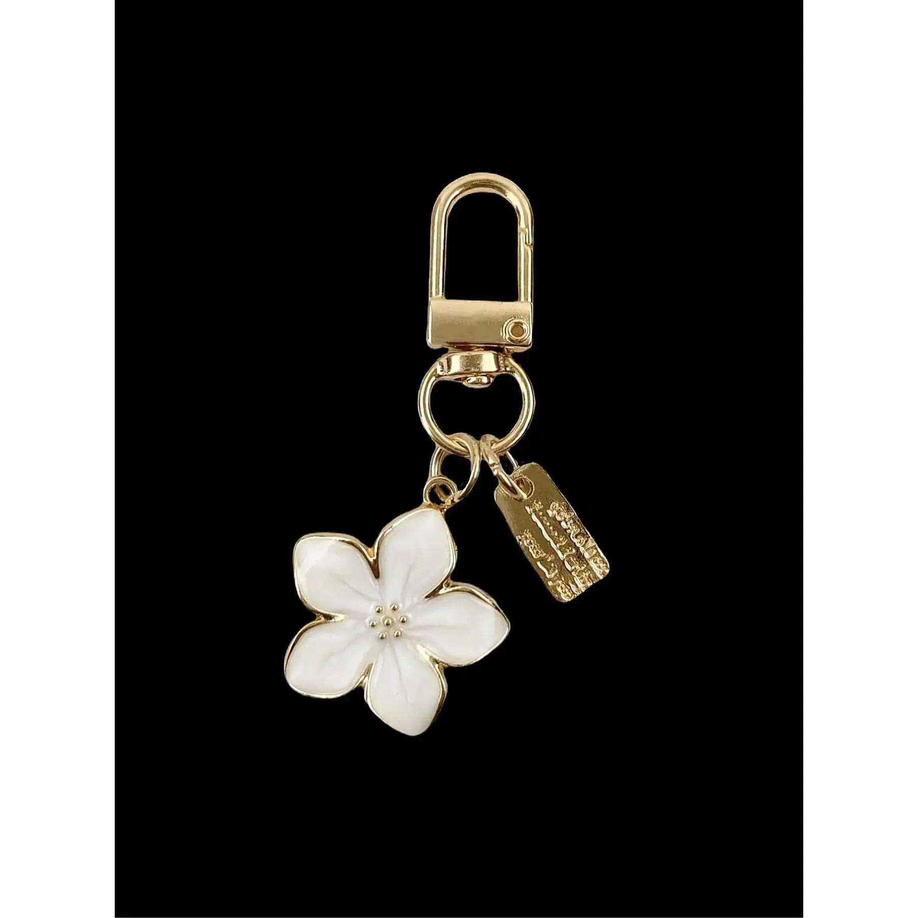 Minimalist Cherry Blossom Keychain, Matte Finish Alloy Flower Pendant for Car Keys and Handbags, Unisex Decorative Bag Charm Accessory