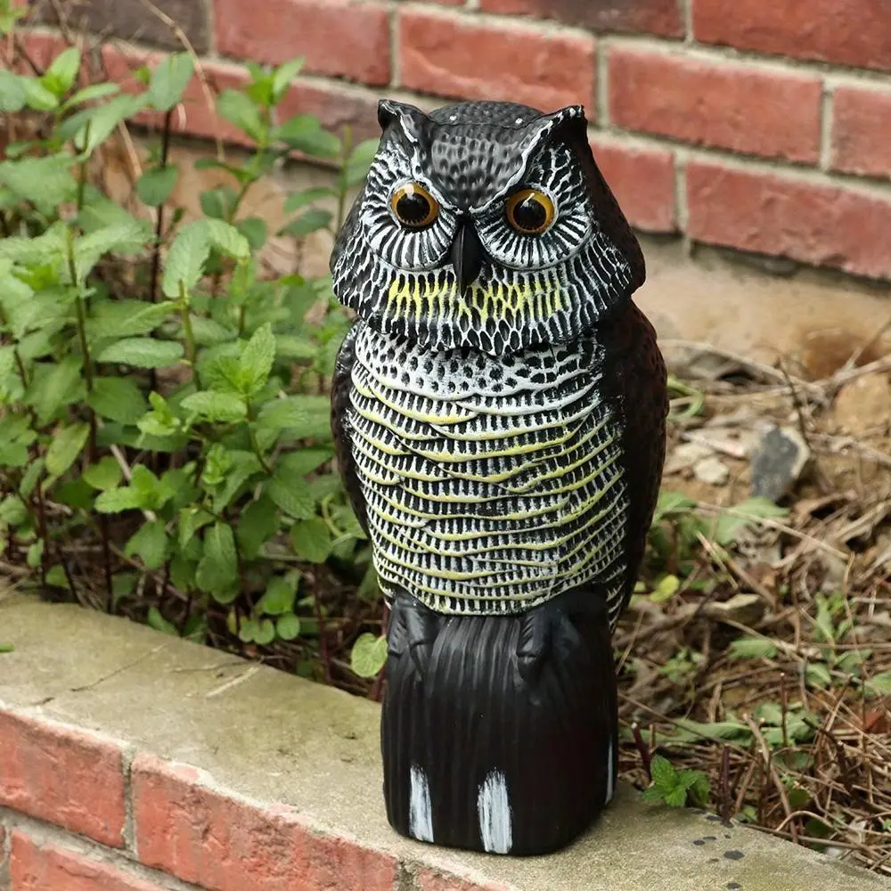 Realistic Owl Decoy with 360° Rotating Head, Plastic Bird Scarer Statue, Outdoor Garden Yard Bird Repellent Deterrent, Pest Control Scarecrow