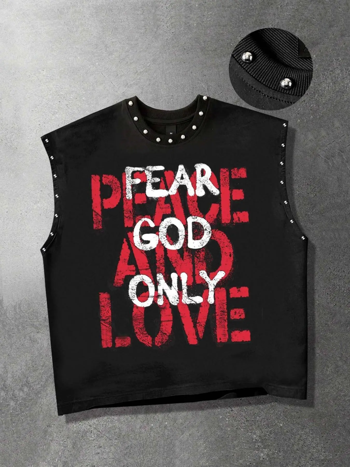 FEAR GOD ONLY PEACE AND LOVE Color-blocked distressed lettering men's sleeveless vest with metal bead embellishments on the collar and cuffs. American high-street punk style men's short off-shoulder vest, unisex trendy brand top.
