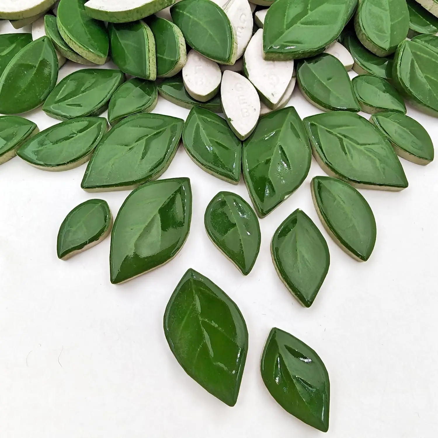 Ceramic Mosaic Tiles, Dark Green Leaf-Shaped, 500g/1.1lb, DIY Crafts Supplies for Home Decoration & Room Decor