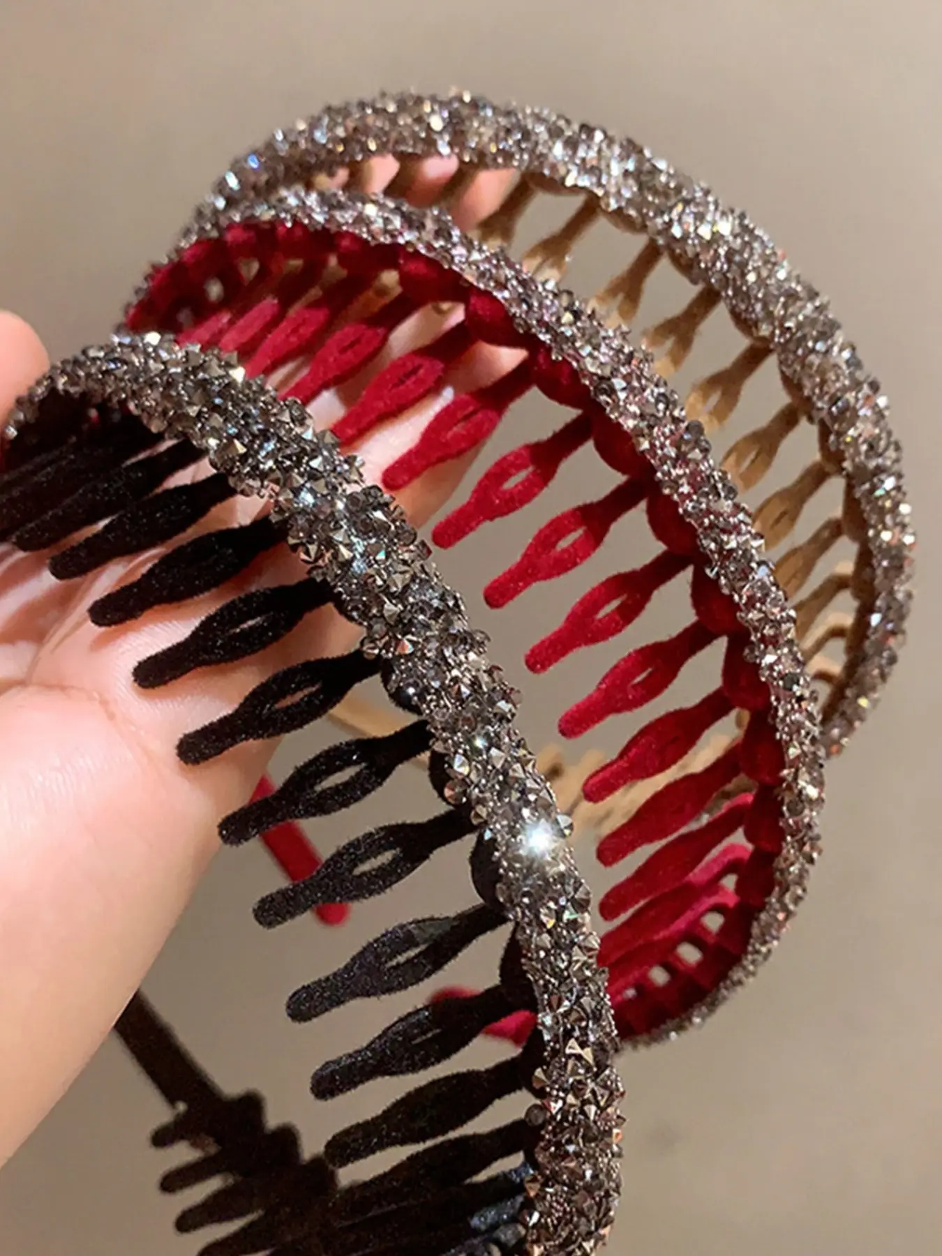 3pcs Flocked Rhinestone Decorated Hair Hoop, Comb Design Anti Slip Headband, Casual Hair Accessories For Women & Girls