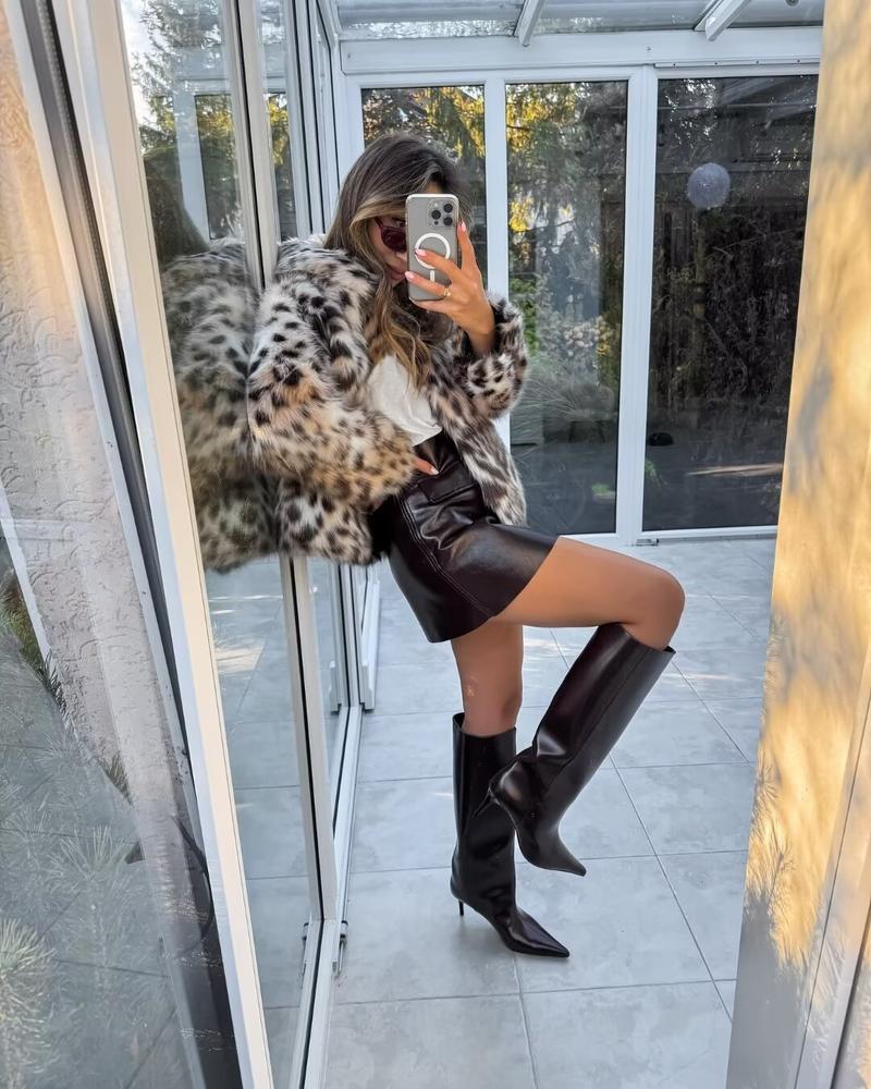 BIGWIG women's fashion leopard faux fur short jacket, plush stand collar splicing warm coat, lapel long sleeve side pocket casual coat, winter leopard faux fur loose slim fit warm coat, elegant winter fashion