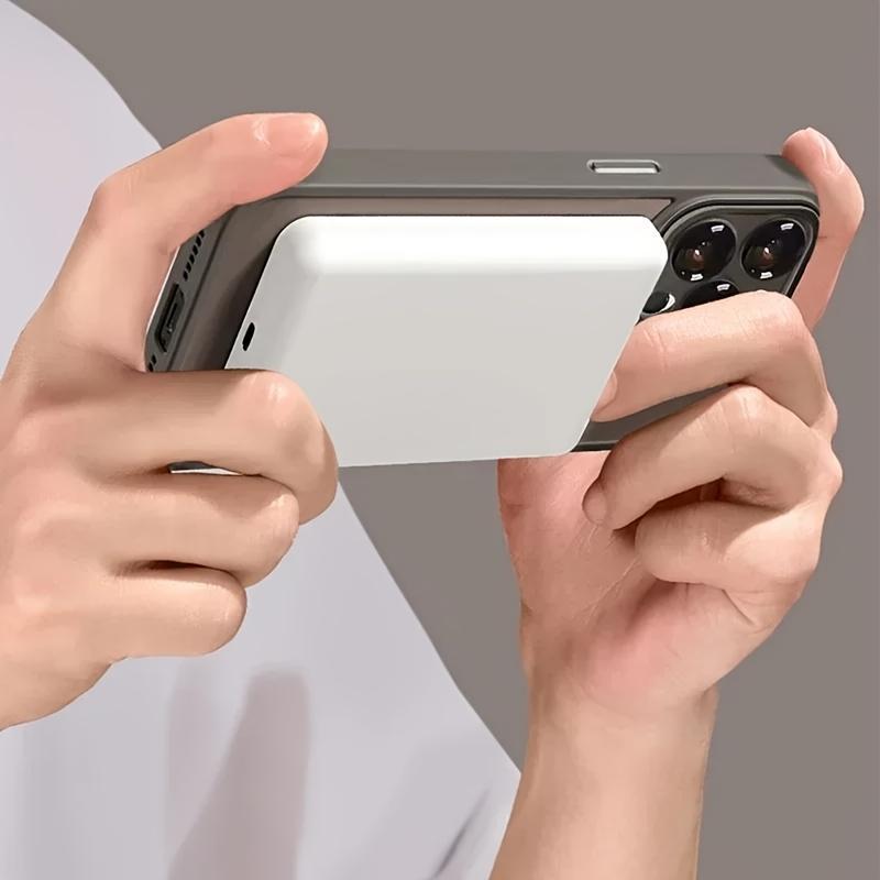 Luxury Magnetic Wireless Charging soft Phone Case for iPhone 17 16 15 14 13 12 11 Pro Max plus Matte Translucent Hard Pc Armor Shockproof Camera Lens Case