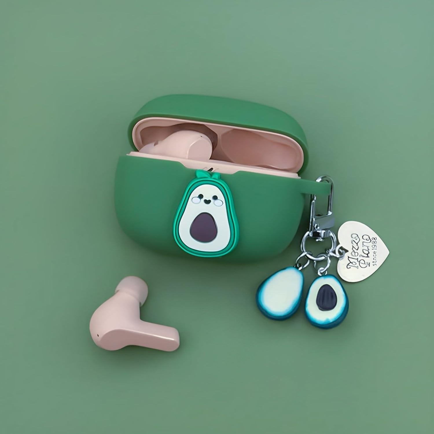 Case Compatible with JBL Vibe Beam/Vibe Beam 2/Vibe 200TWS, Silicone Anime Astronaut Portable Shock Compatible with JBL Vibe Beam Earbuds Case with Pendant for Women