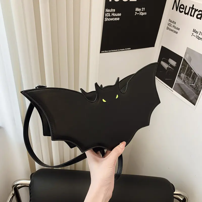 Women's Bat-Shaped Gothic Graphic Print Retro Look Halloween Crossbody Bag - PU Leather Zip Closure Shoulder Purse with Adjustable Strap, Handbags For Women, Waterproof