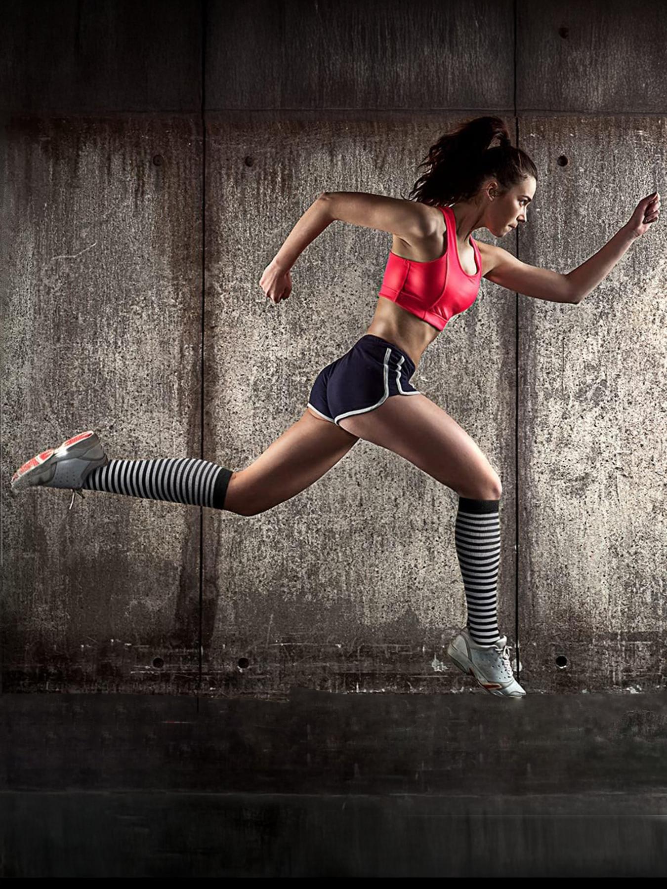 3 pairs of men's and women's compression socks with a compression rating of 15-20 mmHg in a knee-high design for running, performance and recovery, available in a range of colours to help improve circulation Athletic Socks