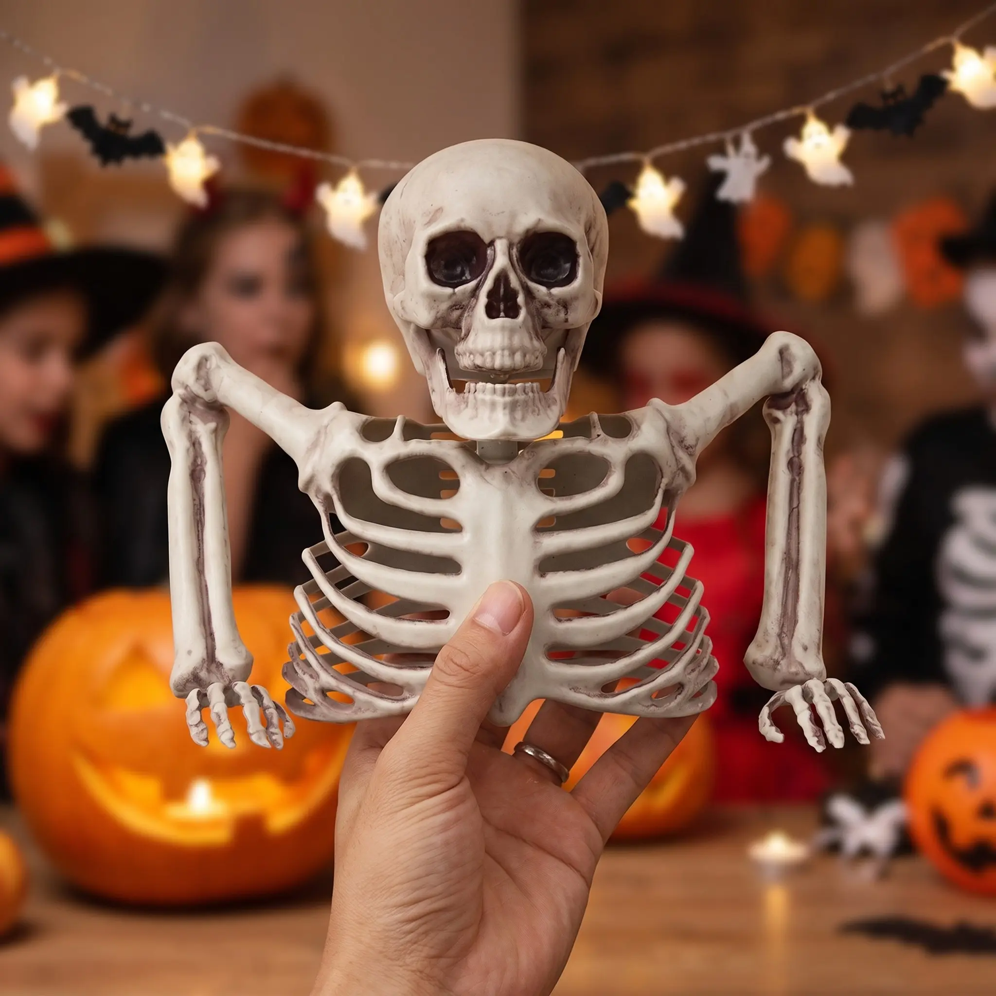 Half-Body Skeleton Yard Stakes, Realistic Skull & Bones Ground Prop, Halloween Graveyard Decor, Spooky Outdoor Decor for Adults