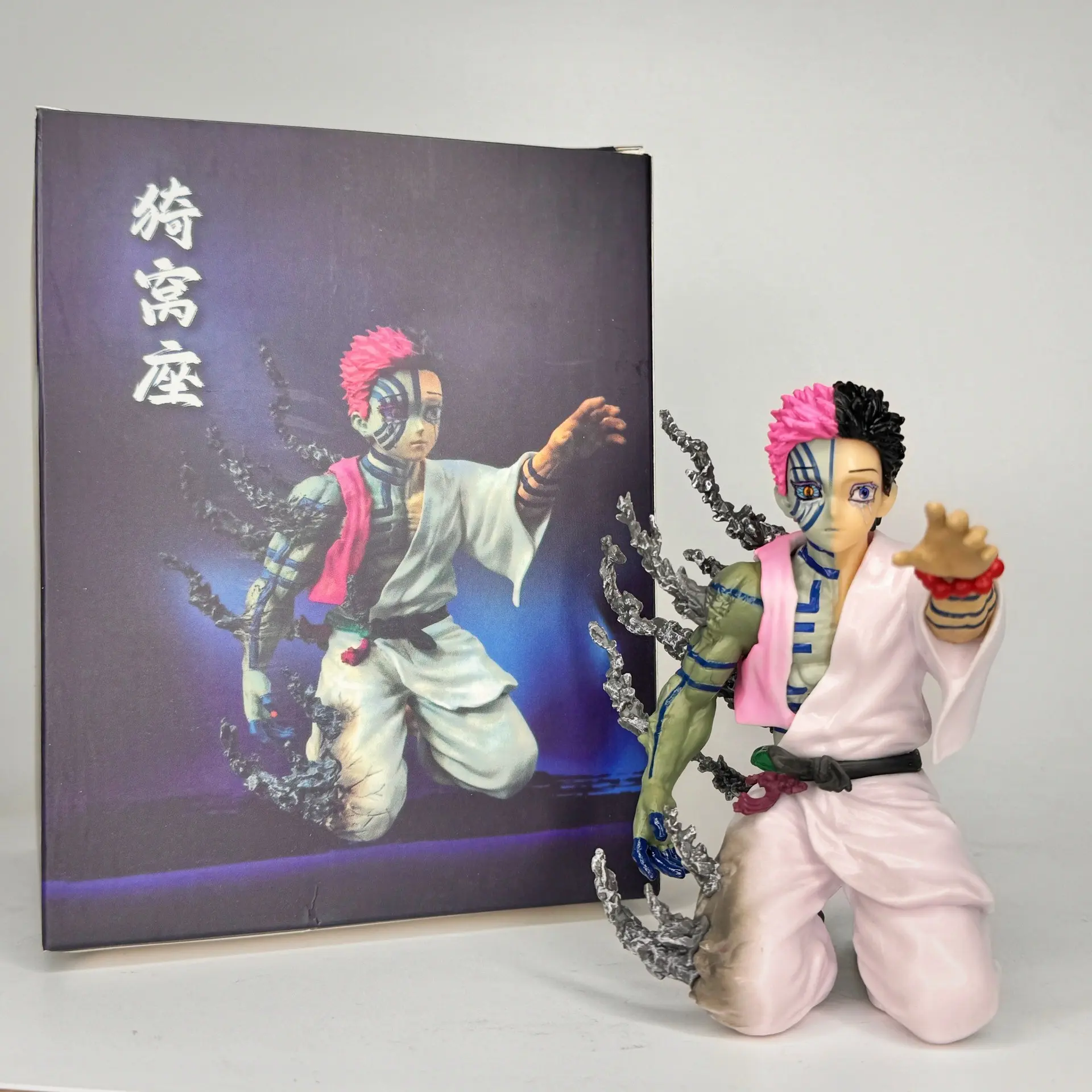 Demon Slayer Anime Figure, Intricate Sculpture of Inosuke Before Death, Collectible Toy Model, Merchandise, Display Ornament