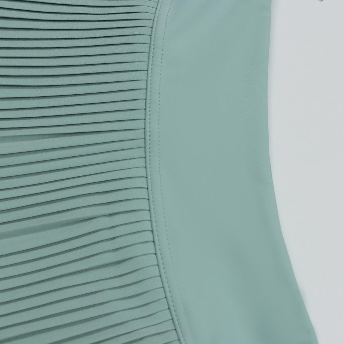 lulu Solid-Color Pleated Skirt with Accordion Pleats, Quick-Dry Fabric, High-Waisted Design, and Pleated Lining