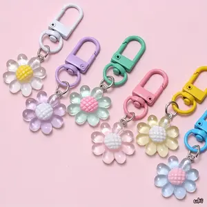 10 Pcs Clear Flower Resin Buckle Straps With Seal Clasps, Shiny Flower Pendants With Iron Alloy Chains, Durable Accessories For Bags, Phones, Keychains And Purses, Great Gift Choice