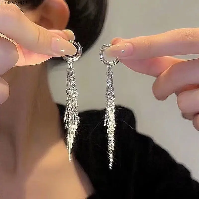 Women's 2026 New Silver Tassel Cuff Earrings - Copper Base Layered Fringes, Slimming Face Costume Jewelry for Party Outfits, Light Luxury Versatile All-Season Fashion Accessories