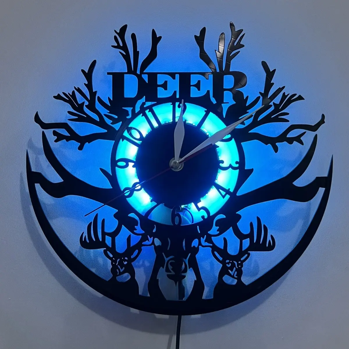 Vinyl art wall clock, Decorative clock, featuring a deer theme design, suitable for home decoration, office decoration, Valentine's Day, Christmas, birthday gifts, Halloween decoration, art collection